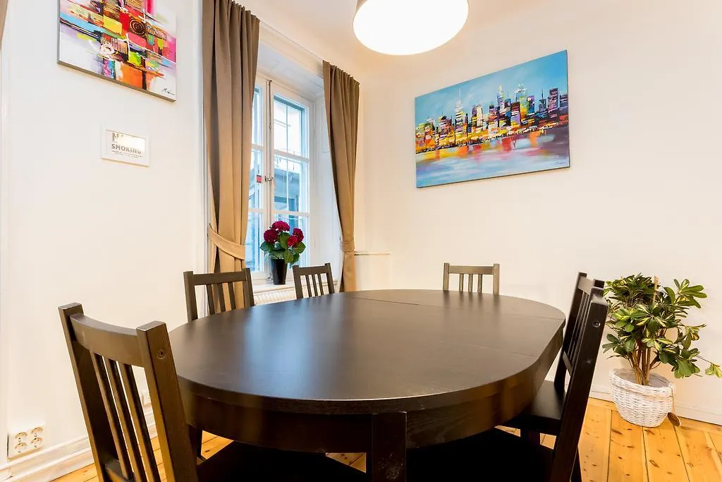 Апартаменты Apartdirect Sveavagen Стокгольм