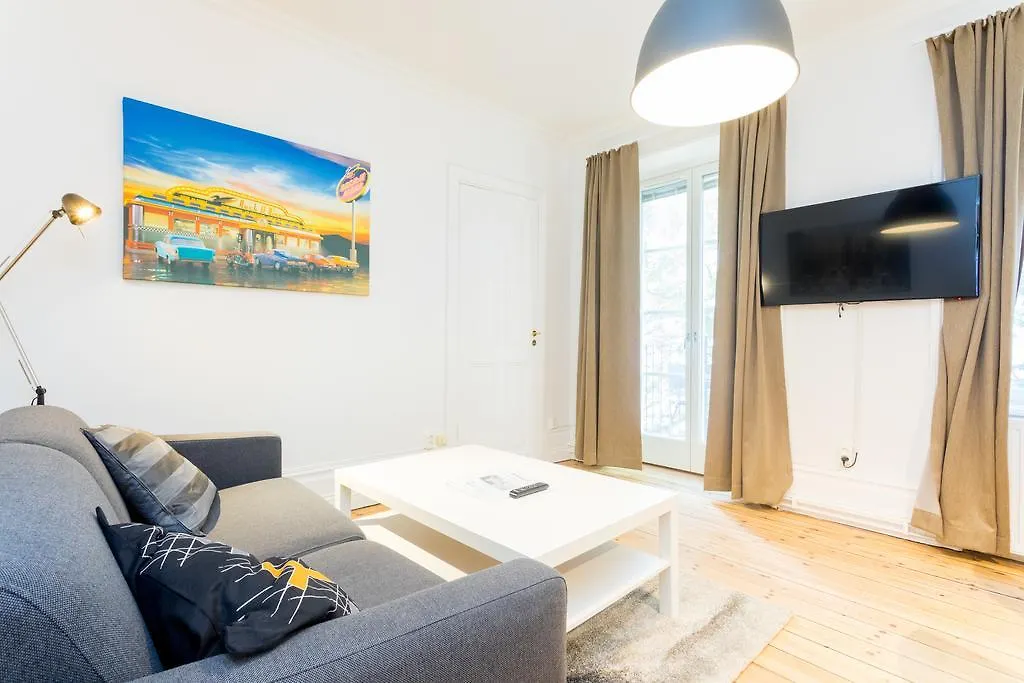 Апартаменты Apartdirect Sveavagen Стокгольм