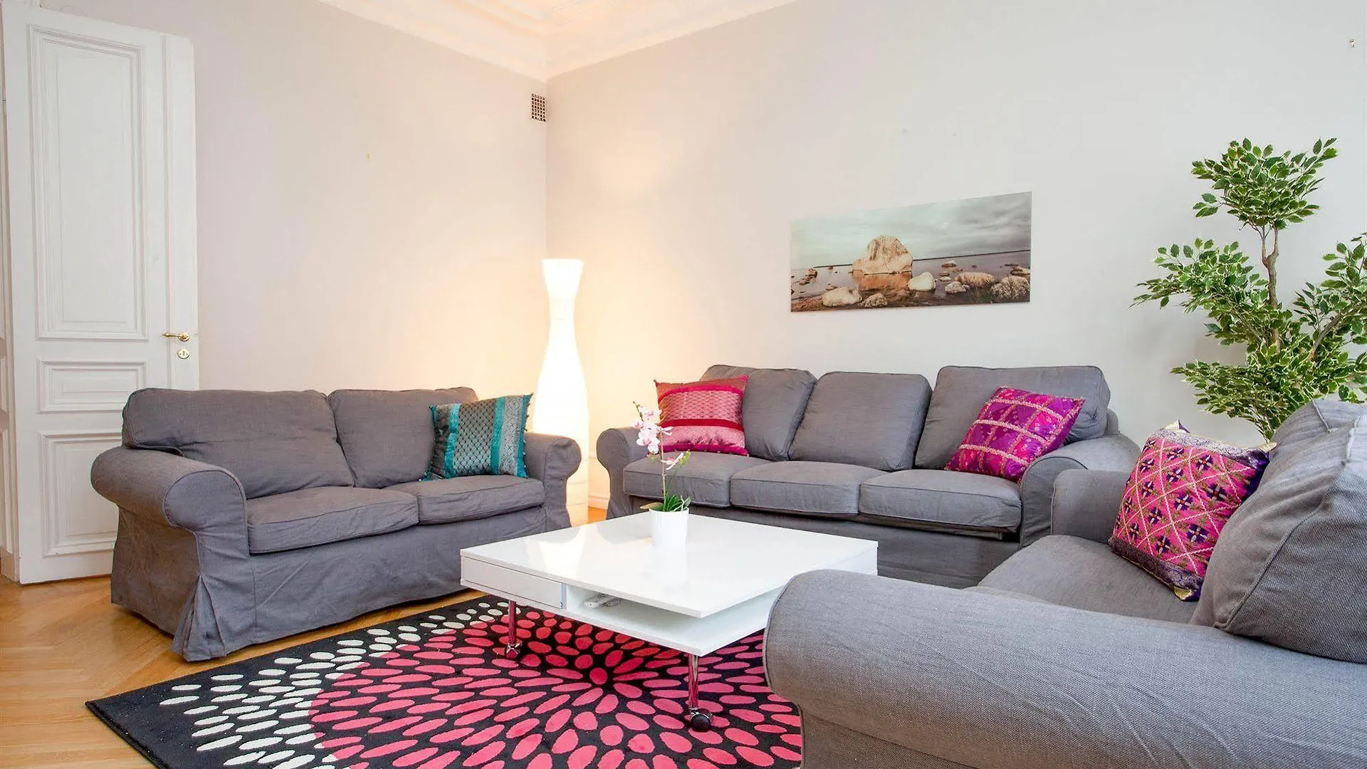 Апартаменты Apartdirect Sveavagen Стокгольм