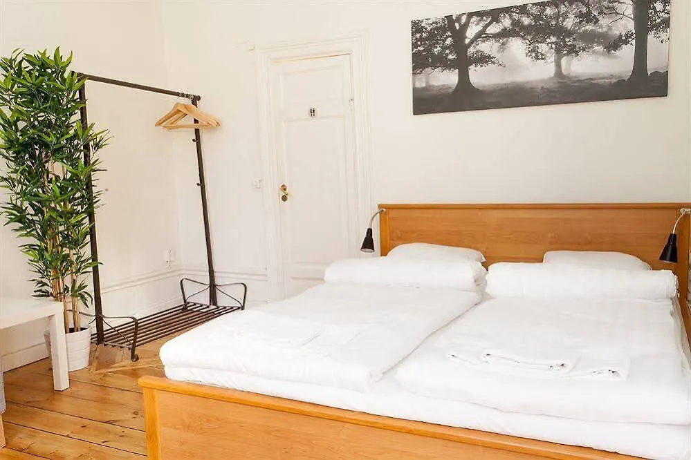 Апартаменты Apartdirect Sveavagen Стокгольм Швеция